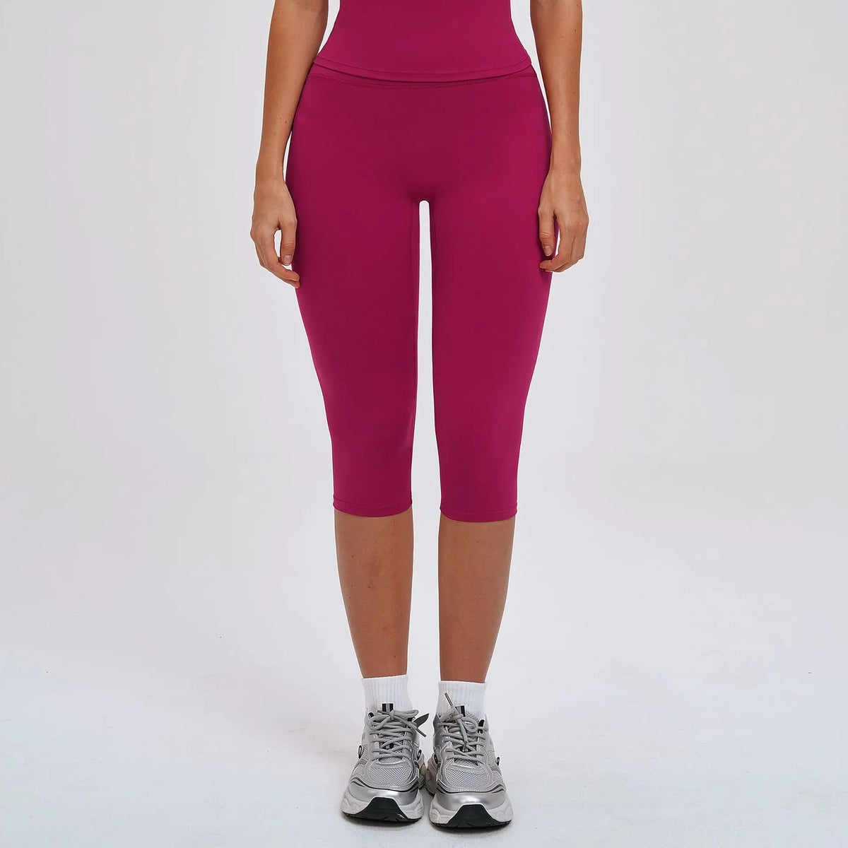 High-Waist Scrunch Butt Capri Leggings
