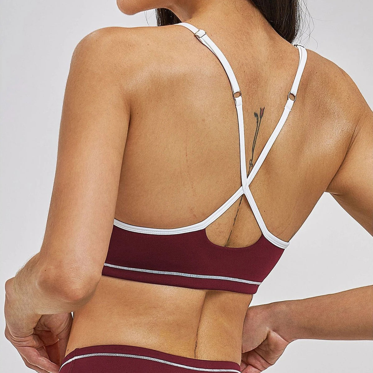 Dynamic Backless Sports Bra