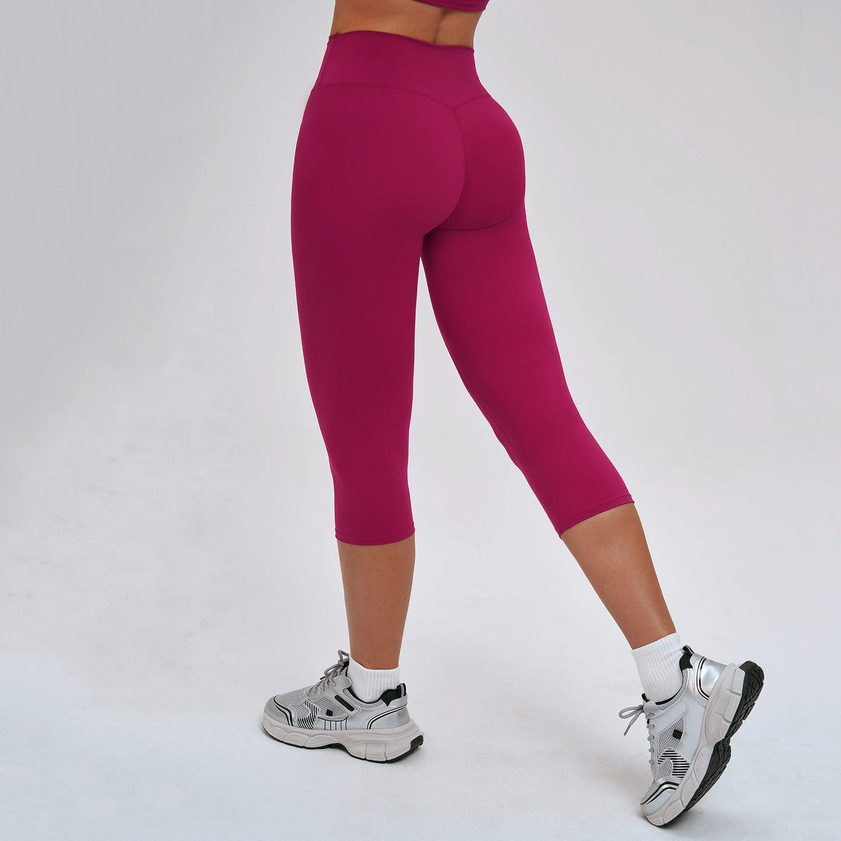 High-Waist Scrunch Butt Capri Leggings
