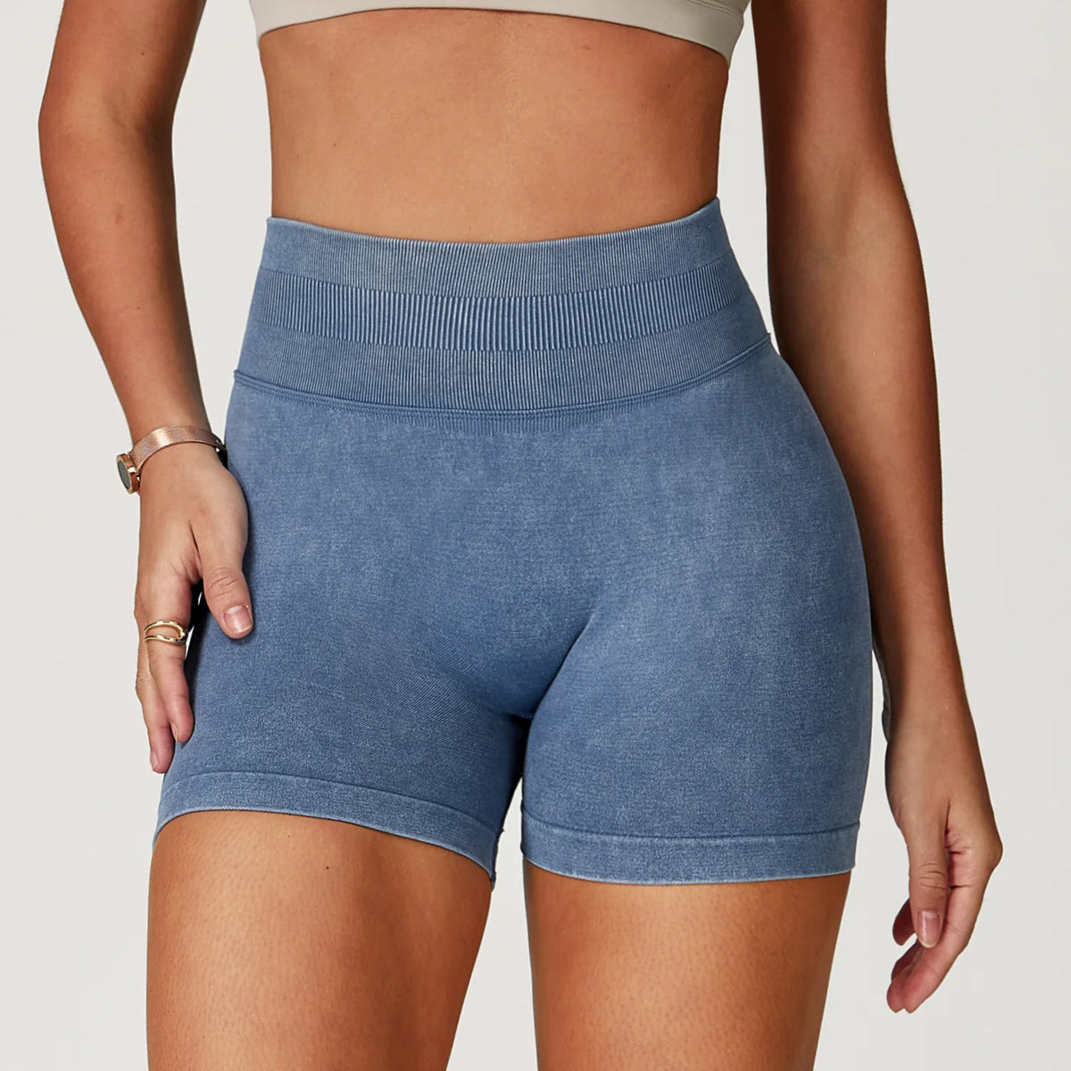 Seamless Sand-Washed High-Waist Gym Shorts