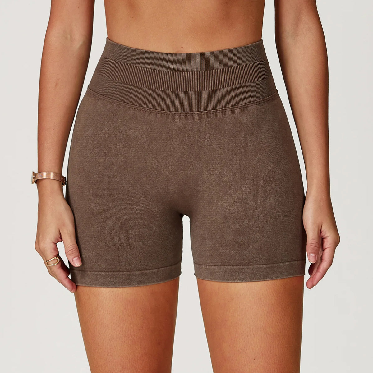 Seamless Sand-Washed High-Waist Gym Shorts