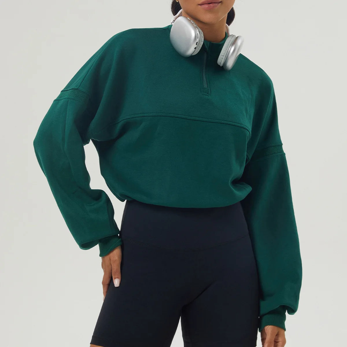 Two-Piece Contrast-Piping Set